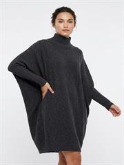 Kadın Uzun Triko Boğazlı Oversize Elbise